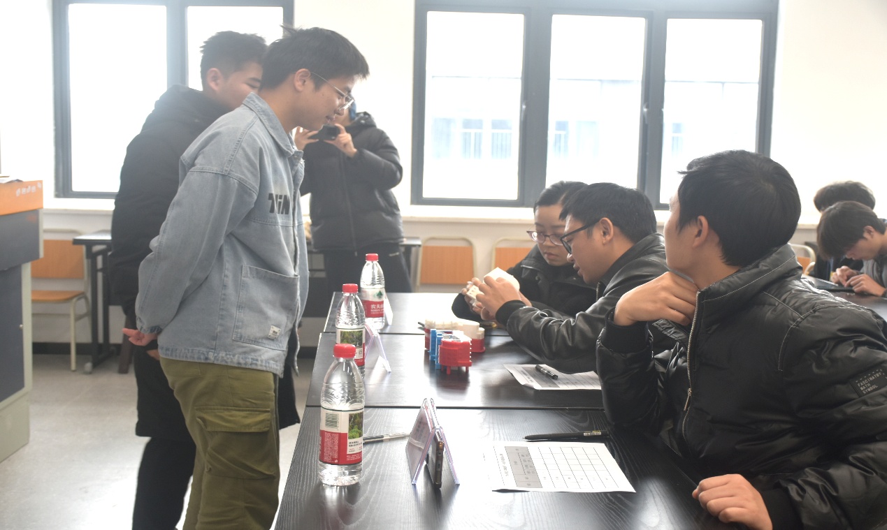 “匠心智造，印刻校园”——机械工程学院举行3D打印技能展示系列赛数字文化创意软件开发